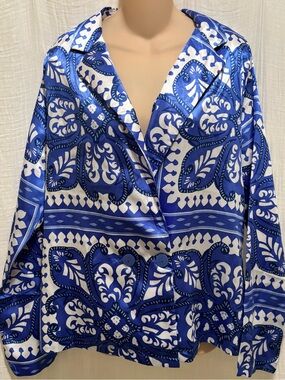 NWT Bohemian Alex & Parker satin printed blazer jacket.  Size M